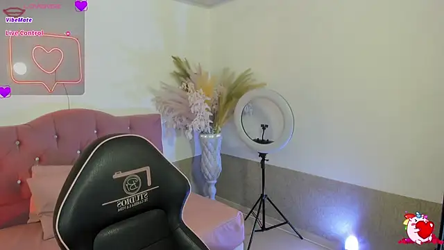 SABRIINA TAY online show from 5, 2, 2026