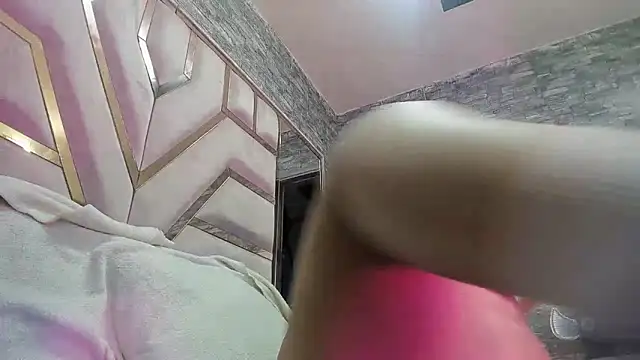 Snapshot of Shara_Oz chatting on 1, 3, 2026 Shara Oz online show from 1, 3, 2026