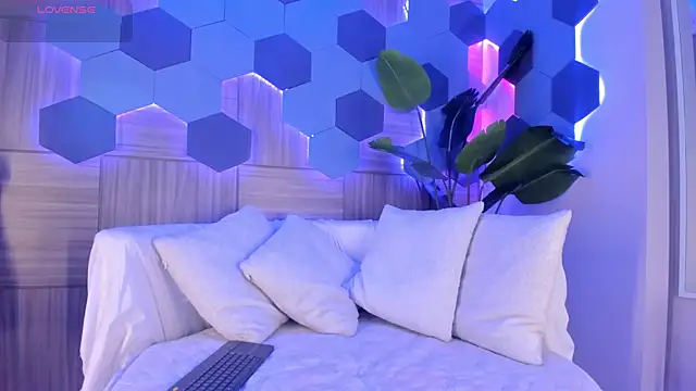 KatyaKozlov online show from 4, 4, 2026