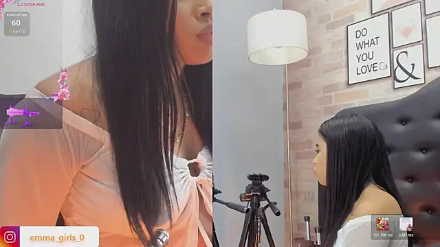 Snapshot of emmagirl0 chatting on 24, 2, 2026 emmagirl0 online show from 24, 2, 2026