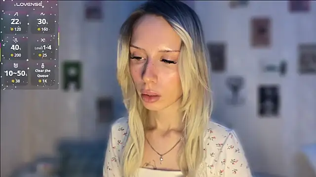 Snapshot of DellaCampbell chatting on 9, 2, 2026 DellaCampbell online show from 9, 2, 2026