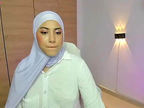 LAY LA  online show from 20, 3, 2026