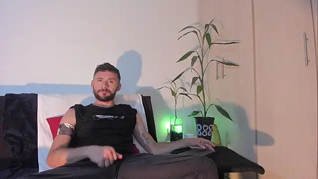 Snapshot of Erickpritz_xh chatting on 4, 5, 2026 Erickpritz xh online show from 4, 5, 2026