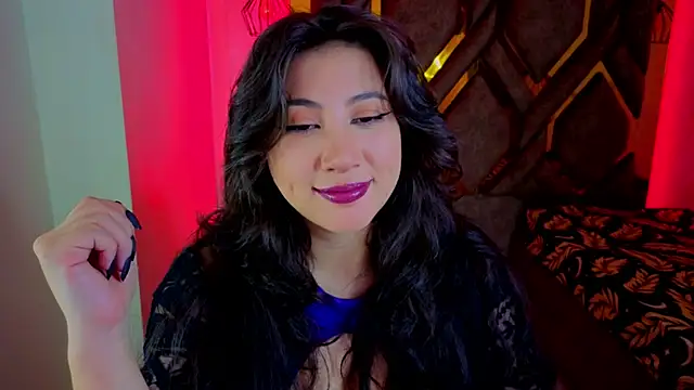 Snapshot of Luvienne chatting on 19, 2, 2026 Luvienne online show from 19, 2, 2026