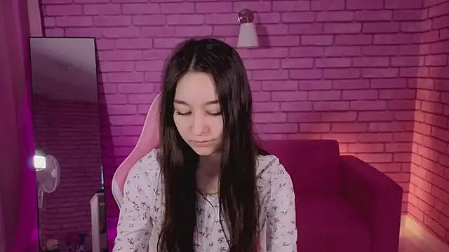 Snapshot of Nicole_Brownie chatting on 17, 2, 2026 Nicole Brownie online show from 17, 2, 2026