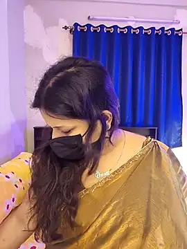 noty girl2 online show from 15, 4, 2026