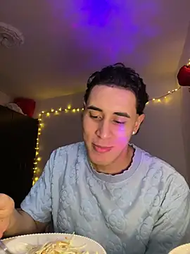 Maximuz1920 online show from 9, 4, 2026