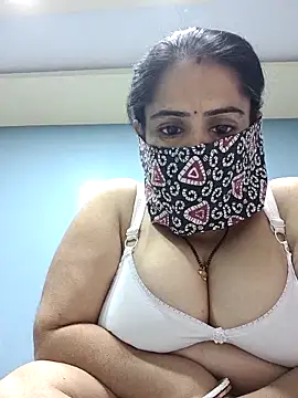 diyam4002 online show from 10, 2, 2026