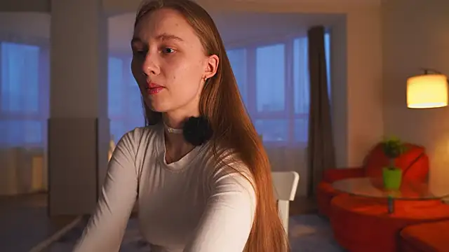 SharaNewbern online show from 10, 4, 2026