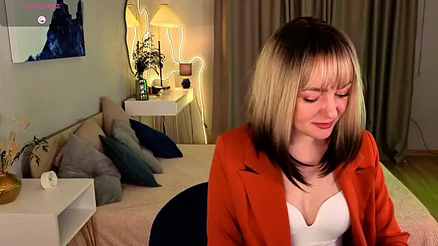 Snapshot of Oliiviaa_ chatting on 27, 2, 2026 Oliiviaa online show from 27, 2, 2026