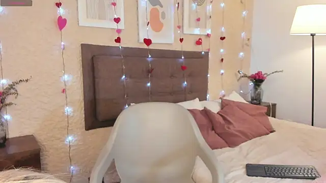 Snapshot of SalomeStorm_ chatting on 21, 2, 2026 SalomeStorm online show from 21, 2, 2026