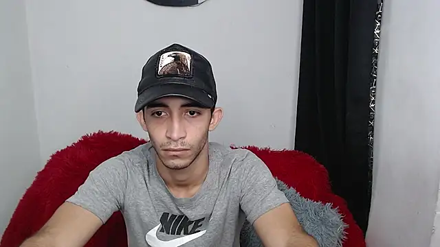 Snapshot of Caius_fox chatting on 10, 2, 2026 Caius fox online show from 10, 2, 2026