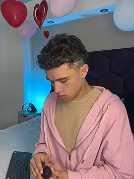 Snapshot of Dominik_Souza chatting on 3, 3, 2026 Dominik Souza online show from 3, 3, 2026