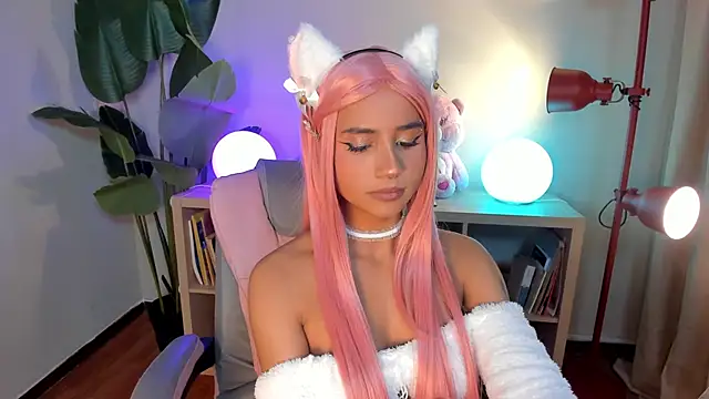 Lia flor online show from 16, 2, 2026