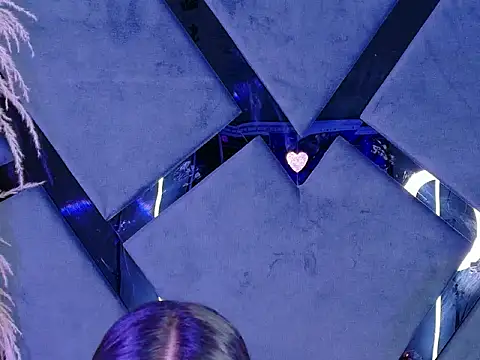 KylieWhitee online show from 27, 2, 2026