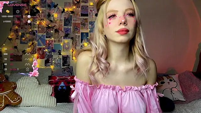 Snapshot of Akari-moon chatting on 14, 2, 2026 Akari-moon online show from 14, 2, 2026