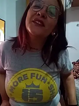 kuramaqueen online show from 3, 6, 2026