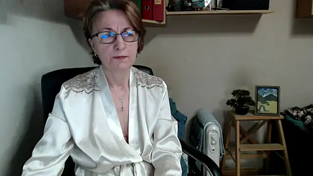 katemodel online show from 3, 4, 2026