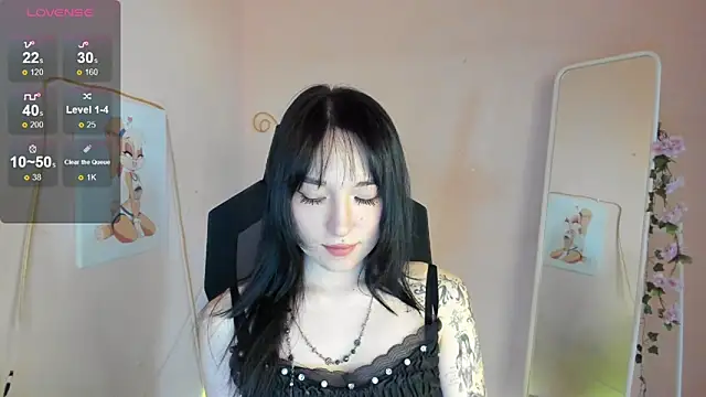 Snapshot of AliceeinWonderlanddd chatting on 24, 5, 2026 AliceeinWonderlanddd online show from 24, 5, 2026