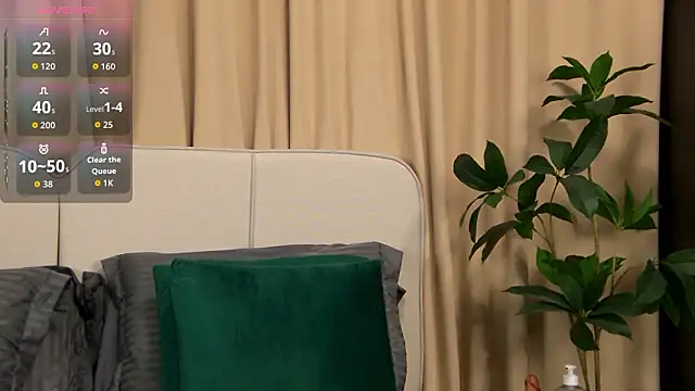 Snapshot of GinaMencee chatting on 25, 2, 2026 GinaMencee online show from 25, 2, 2026