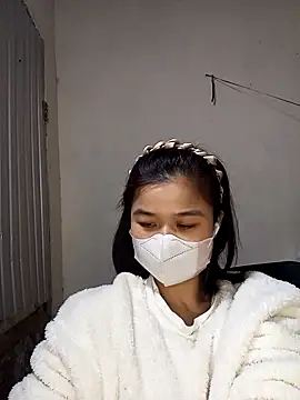 Daisy-lusia2026 online show from 3, 2, 2026