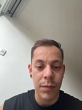 Snapshot of AxelMuller chatting on 7, 2, 2026 AxelMuller online show from 7, 2, 2026