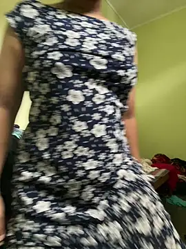 Snapshot of exoticshruti chatting on 3, 5, 2026 exoticshruti online show from 3, 5, 2026