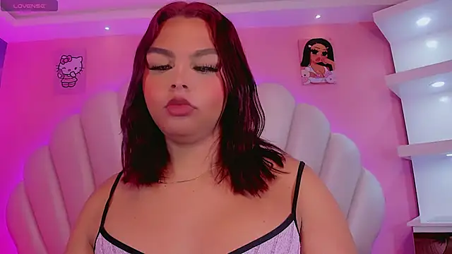 Maia Hotts online show from 7, 2, 2026