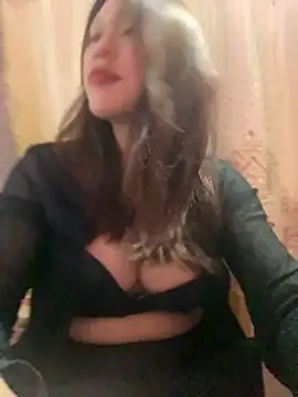Emxinhka1 online show from 9, 6, 2026