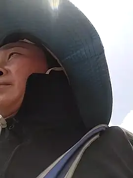 Neoone 1 online show from 25, 4, 2026