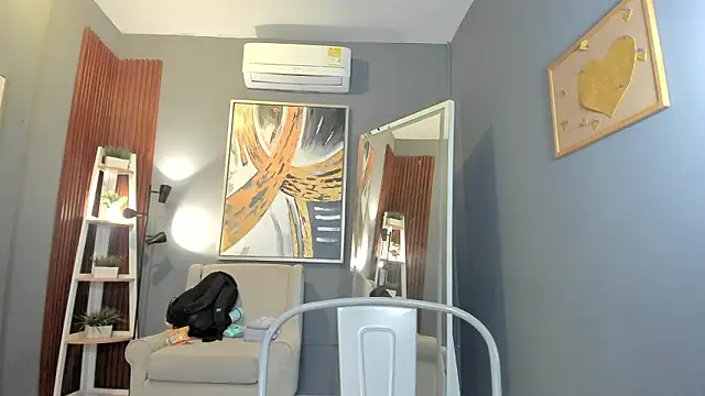 nina swaan online show from 10, 2, 2026