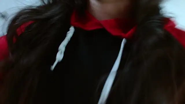 Snapshot of ElaMurray02 chatting on 5, 2, 2026 ElaMurray02 online show from 5, 2, 2026