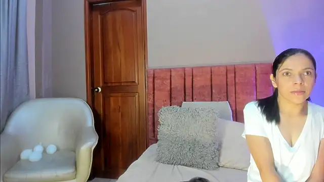 AnnaBroooks online show from 28, 2, 2026