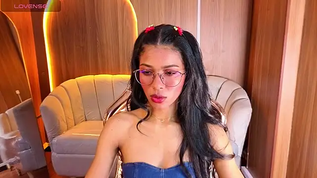 Alina b  online show from 16, 4, 2026