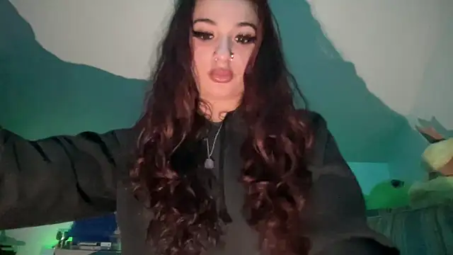 Snapshot of heluvsbabii chatting on 2, 3, 2026 heluvsbabii online show from 2, 3, 2026