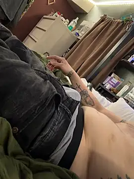 Snapshot of mileslongdeep chatting on 13, 2, 2026 mileslongdeep online show from 13, 2, 2026