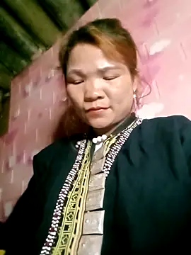 maymay-2000 online show from 17, 2, 2026