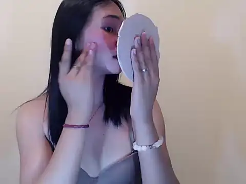 Snapshot of Sinfulrose_ chatting on 5, 2, 2026 Sinfulrose online show from 5, 2, 2026