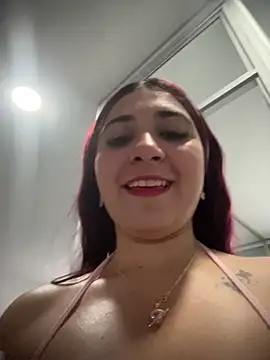 Snapshot of Nahomy_Benett chatting on 12, 2, 2026 Nahomy Benett online show from 12, 2, 2026