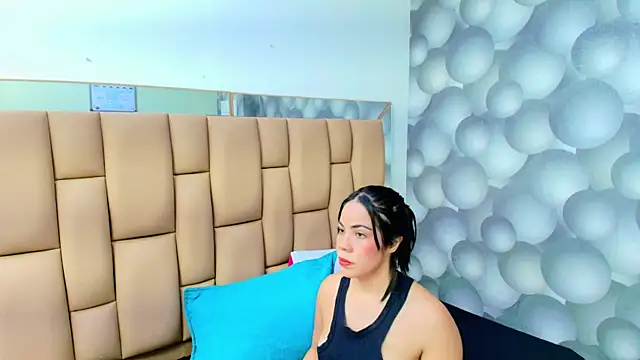 melany roberts  online show from 21, 7, 2026
