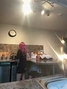 Milssweetx online show from 17, 4, 2026