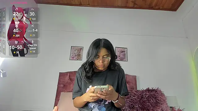 luna velveth online show from 16, 3, 2026