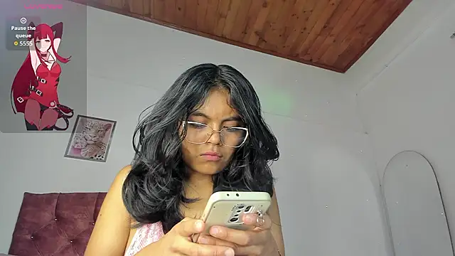 luna velveth online show from 25, 3, 2026