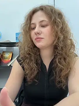 AsynaYuuki online show from 28, 3, 2026