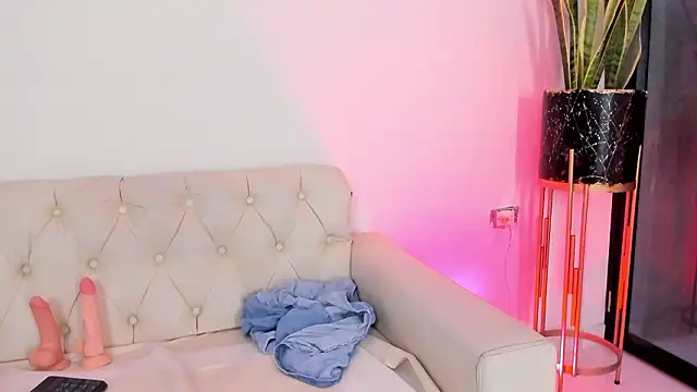 Snapshot of liorah_wolf chatting on 28, 2, 2026 liorah wolf online show from 28, 2, 2026