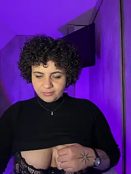 Snapshot of BabyChanntal chatting on 2, 2, 2026 BabyChanntal online show from 2, 2, 2026