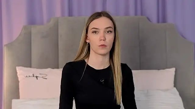 NikkiRyx online show from 20, 5, 2026
