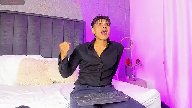 Alejandroo Montenegro online show from 10, 7, 2026