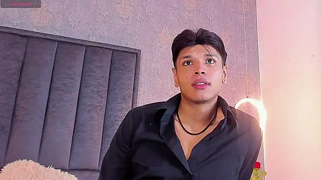 Alejandroo Montenegro online show from 30, 7, 2026