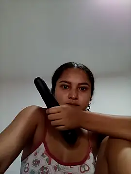 Snapshot of LiaRose- chatting on 3, 3, 2026 LiaRose- online show from 3, 3, 2026